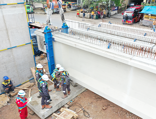 PP - Proyek Erection Girder Flyover Kopo copy 4